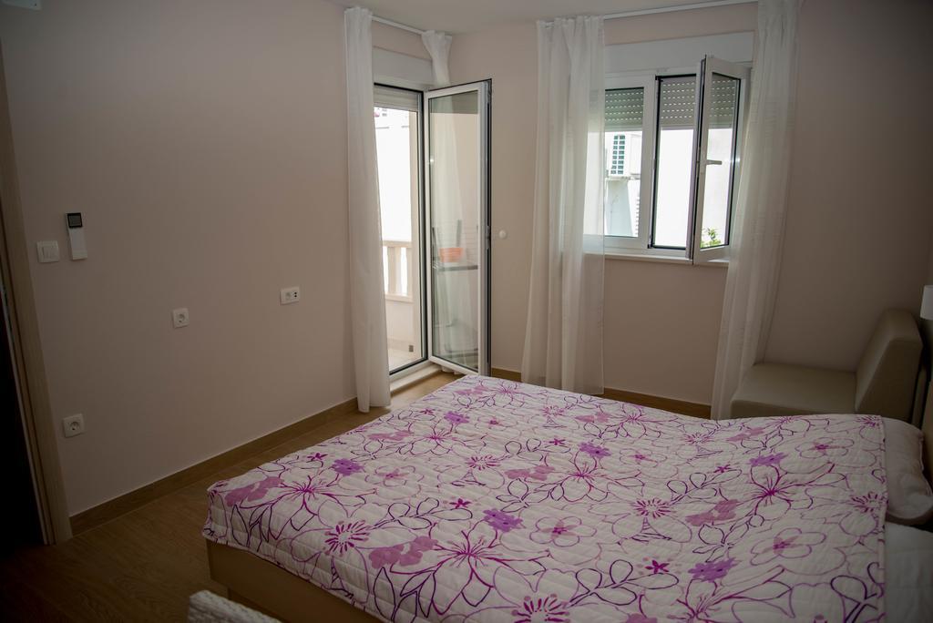 Waterfront Apartments - Tučepi Exterior foto